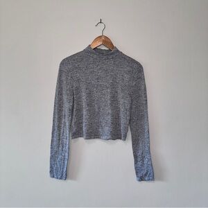 PST Los Angeles Women’s US S Gray Long Sleeve Cropped High Neck T-Shirt